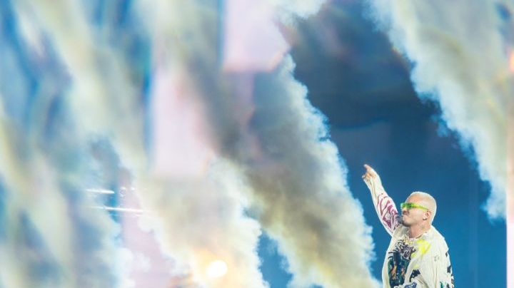 J_Balvin_at_Baja_Fest_2019.jpeg