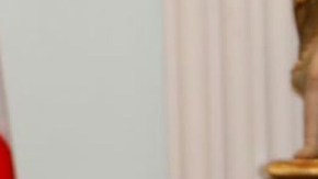 Twitter: Wanda Vazquez