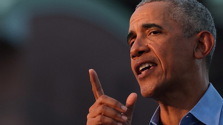 ormer U.S. President Barack Obama speaks at a drive-in rally for Democratic nominee Joseph Biden, on October 21, 2020 in Philadelphia, Pennsylvania. Photo by Michael M. Santiago/Getty Images