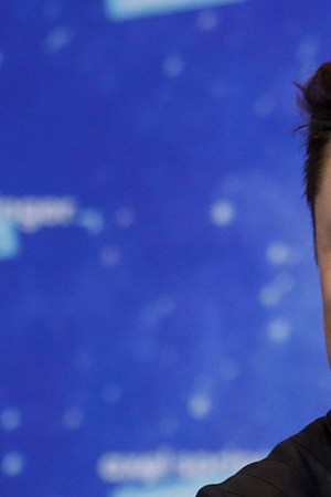 SpaceX owner and Tesla CEO Elon Musk arrives on the red carpet for the Axel Springer Award 2020 on December 01, 2020 in Berlin, Germany. Photo by Hannibal Hanschke-Pool/Getty Images