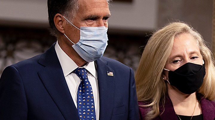 Sen. Mitt Romney (R-UT), US Rep. Abigail Spanberger (D-VA) and US Rep. Dean Phillips (D-MN) alongside a bipartisan group of Democrat and Republican members of Congress as they announce a proposal for a Covid-19 relief bill on Capitol Hill on December 01, 2020 in Washington, DC. Photo by Tasos Katopodis/Getty Images