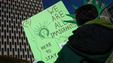 Immigration activists and clergy members participate in a silent prayer walk in protest against the Trump administration's immigration policies outside the U.S. Citizenship and Immigration Services offices, housed in the Jacob Javits Federal Building, January 18, 2018 in New York City. Photo by Drew Angerer/Getty Images