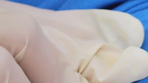 A medical worker receives the Pfizer/BioNTech vaccine as part of Mexico COVID-19 vaccination plan at 81st Infantry Batallion facilities on December 28, 2020 in Mexico City, Mexico. Photo by Manuel Velasquez/Getty Images