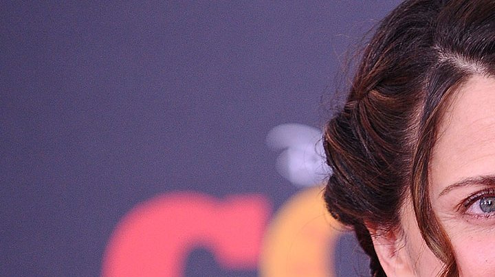 Actress Alanna Ubach attends the premiere of "Coco" at El Capitan Theatre on November 8, 2017 in Los Angeles, California. Photo by Jason LaVeris/FilmMagic