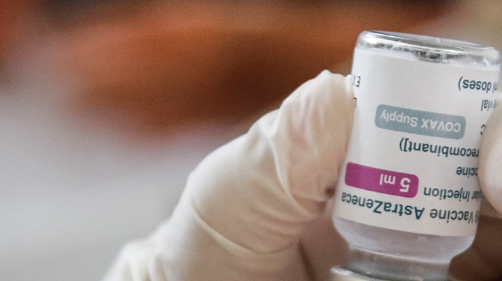 A health worker prepares AstraZeneca COVID-19 vaccine during mass COVID-19 vaccination program in Sanur, Denpasar, Bali, Indonesia on March 22 2021. Photo by Johanes Christo/NurPhoto via Getty Images