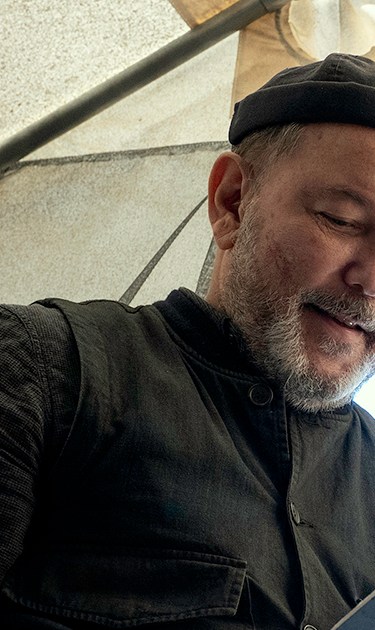 Rubén Blades as Daniel Salazar in Fear the Walking Dead, Season 6, Episode 10. Photo by Ryan Green. Courtesy of AMC