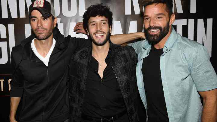 WEST HOLLYWOOD, CALIFORNIA - MARCH 04: (L-R) Enrique Iglesias, Sebastián Yatra and Ricky Martin hold a press conference at Penthouse at the London West Hollywood on March 4, 2020 in West Hollywood, California.
