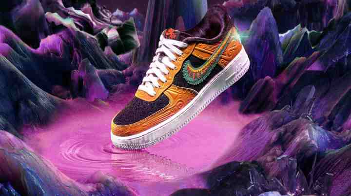 Nike Dia de Los Muertos Siempre Familia Shoe LIne