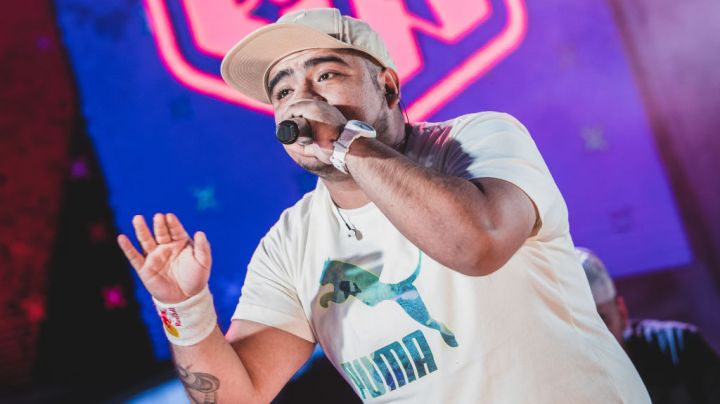 Aczino performs at USN World Summer Cup 2021.