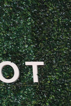 NEW YORK, NEW YORK - DECEMBER 07: (L-R) Marc Anthony and Will Ferrell attend the 2021 Maestro Cares Gala at Cipriani Wall Street on December 7, 2021 in New York City.