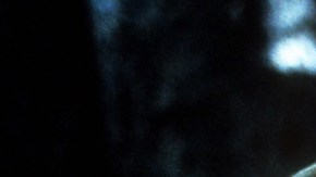 Britney Spears, Taryn Manning,and Zoe Saldana gathered around in a scene from the film 'Crossroads', 2002. (Photo by Paramount/Getty Images)