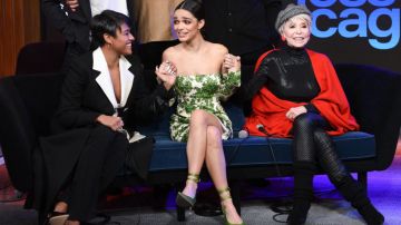 LOS ANGELES, CALIFORNIA - DECEMBER 06: Ariana DeBose, Rachel Zegler and Rita Moreno attend SiriusXM's Town Hall with the Cast of "West Side Story" Hosted By SiriusXM's Jess Cagle at the SiriusXM Studios on December 06, 2021 in Los Angeles, California. (Photo by Vivien Killilea/Getty Images for SiriusXM)