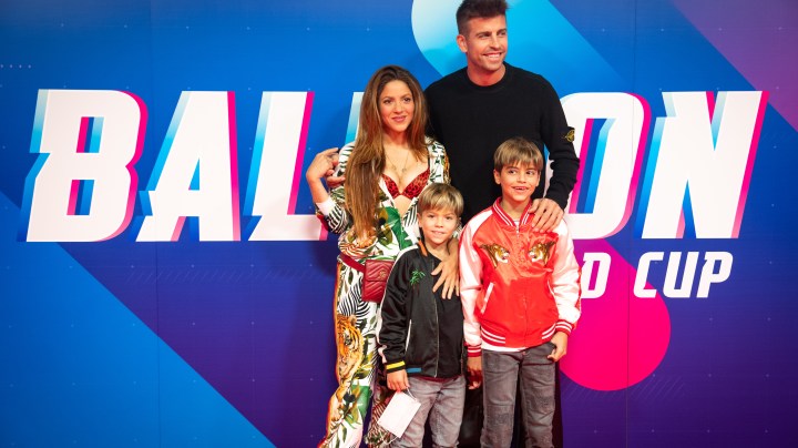 TARRAGONA, SPAIN - OCTOBER 14: Shakira, Gerard Pique and his sons posing at the balloons world cup on October 14, 2021 in Tarragona, Spain. Based on a series of viral TikTok videos where two brothers were seen competing among themselves so that a balloon did not touch the ground, Spanish streamer Ibai Llanos, along with Futbol Club Barcelona player Gerard Pique, have organized the first Balloons World Cup, held in the congress hall of the Portaventura theme park. The competition, which includes players from 32 different countries, is based on a one-on-one game in which players must prevent a balloon from touching the ground. (Photo by Joan Amengual / VIEWpress)