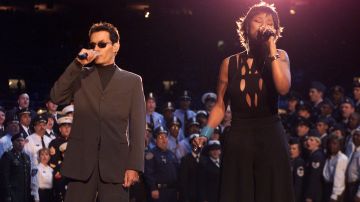 Marc Anthony & Mary J. Blige performing at the Super Bowl Pre Game Show in 2002.