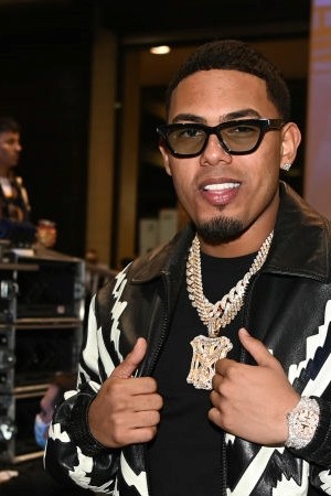 LAS VEGAS, NEVADA - NOVEMBER 18: Myke Towers attends The 22nd Annual Latin GRAMMY Awards at MGM Grand Garden Arena on November 18, 2021 in Las Vegas, Nevada. (Photo by Denise Truscello/Getty Images for The Latin Recording Academy)