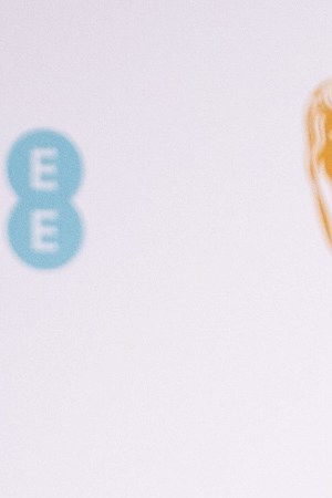 LONDON, ENGLAND - MARCH 13: Ariana DeBose, winner of the Best Supporting Actress award for "West Side Story", poses in the winners room at the EE British Academy Film Awards 2022 at Royal Albert Hall on March 13, 2022 in London, England. (Photo by Samir Hussein/WireImage)