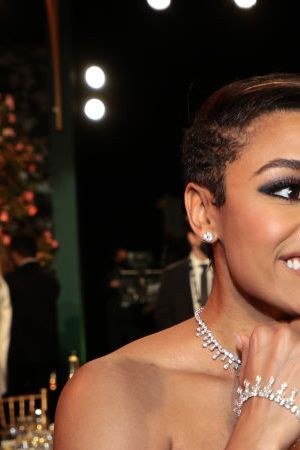 SANTA MONICA, CALIFORNIA - FEBRUARY 27: (L-R) Ariana DeBose and Lin-Manuel Miranda attend the 28th Screen Actors Guild Awards at Barker Hangar on February 27, 2022 in Santa Monica, California. 1184596 (Photo by Dimitrios Kambouris/Getty Images for WarnerMedia)