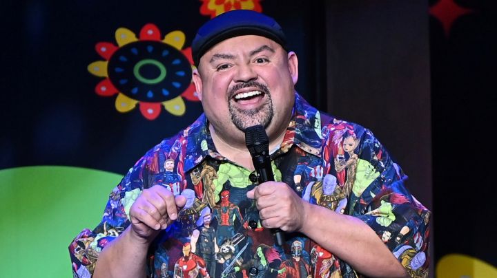 ATLANTA, GEORGIA - DECEMBER 02: Comedian Gabriel ‘Fluffy’ Iglesias performs onstage at State Farm Arena on December 02, 2021 in Atlanta, Georgia. (Photo by Paras Griffin/Getty Images)