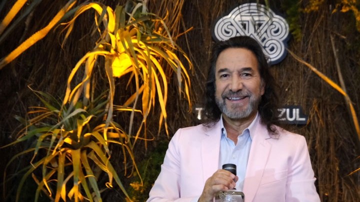 MEXICO CITY, MEXICO - MARCH 09: Marco Antonio Solis 'El Buki' poses for photos during a launch event of the tequila "Tesoro Azul" by Marco Antonio Solis on March 9, 2022 in Mexico City, Mexico. (Photo by Medios y Media/Getty Images)