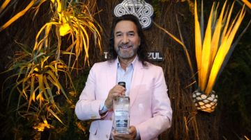 MEXICO CITY, MEXICO - MARCH 09: Marco Antonio Solis 'El Buki' poses for photos during a launch event of the tequila "Tesoro Azul" by Marco Antonio Solis on March 9, 2022 in Mexico City, Mexico. (Photo by Medios y Media/Getty Images)