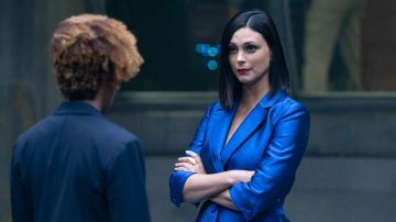 Morena Baccarin Talks ‘The Endgame’ & Playing a Criminal Mastermind
