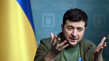 Ukrainian President Volodymyr Zelensky speaks during a press conference in Kyiv on March 3, 2022. - Ukraine President Volodymyr Zelensky called on the West on March 3, 2022, to increase military aid to Ukraine, saying Russia would advance on the rest of Europe otherwise. "If you do not have the power to close the skies, then give me planes!" Zelensky said at a press conference. "If we are no more then, God forbid, Latvia, Lithuania, Estonia will be next," he said, adding: "Believe me." (Photo by Sergei SUPINSKY / AFP) (Photo by SERGEI SUPINSKY/AFP via Getty Images)