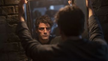 Oscar Isaac in Marvel's Moon Knight