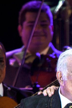 MEXICO CITY, MEXICO - APRIL 16: Vicente Fernández and his son Alejandro Fernández performing during his last live concert of artistic career at 'Estadio Azteca', on April 16, 2016 in Mexico City, Mexico. (Photo by Medios y Media/Getty Images)