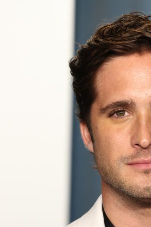 BEVERLY HILLS, CALIFORNIA - MARCH 27: Diego Boneta attends the 2022 Vanity Fair Oscar Party hosted by Radhika Jones at Wallis Annenberg Center for the Performing Arts on March 27, 2022 in Beverly Hills, California. (Photo by Arturo Holmes/FilmMagic)