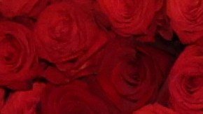 NEW YORK, NEW YORK - MAY 02: (Exclusive Coverage) Travis Barker and Kourtney Kardashian arrive at The 2022 Met Gala Celebrating "In America: An Anthology of Fashion" at The Metropolitan Museum of Art on May 02, 2022 in New York City. (Photo by Cindy Ord/MG22/Getty Images for The Met Museum/Vogue )