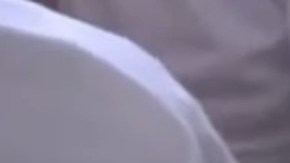 Mexican mayor marries alligator in traditional custom.