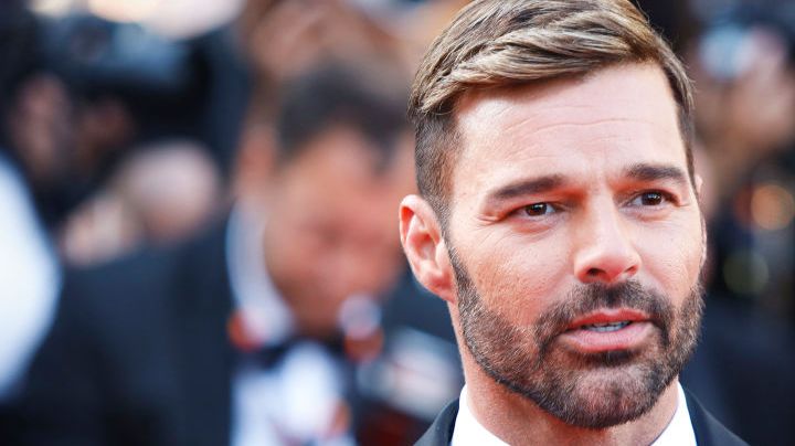 Ricky Martin lors du 75e festival de Cannes le 25 mai 2022. (Photo by Laurent KOFFEL/Gamma-Rapho via Getty Images)