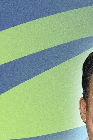 Oscar Nuñez and Cheech Marin