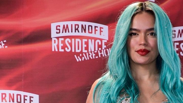 MEXICO CITY, MEXICO - JUNE 10: Singer Karol G poses for a photo during the Smirnoff Residence Warehouse Red Carpet event on June 10, 2022 in Mexico City, Mexico. (Photo by Jaime Nogales/Medios y Media/Getty Images)