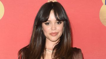 SANTA MONICA, CALIFORNIA - JUNE 05: Jenna Ortega attends the 2022 MTV Movie & TV Awards at Barker Hangar on June 05, 2022 in Santa Monica, California. (Photo by Vivien Killilea/Getty Images for MTV)