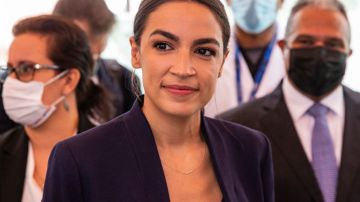 NEW YORK, UNITED STATES - 2021/06/04: Representative Alexandria Ocasio-Cortez (AOC) and other elected officials meet with employees at Elmhurst hospital. Representatives Ocasio-Cortez and Meng recently submitted a joint community funding request for $3,000,000 for fiscal year of 2022 to House Appropriators to be available to upgrade maternity facility at Elmhurst. U. S. Senator Gillibrand recently announced the Modernizing Obstetric Medicine Standards (MOMS) Act and Maternal CARE Act to help address the disproportionate rate of maternal deaths among Black and brown women. (Photo by Lev Radin/Pacific Press/LightRocket via Getty Images)
