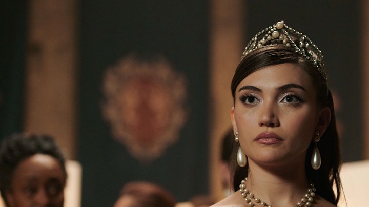 VAMPIRE ACADEMY -- “Pilot” Episode 101 -- Pictured: Daniela Nieves as Lissa Dragomir -- (Photo by: Jose Haro/Peacock)