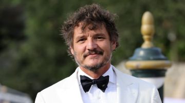 VENICE, ITALY - SEPTEMBER 03: Pedro Pascal arrives at the Hotel Excelsior during the 79th Venice International Film Festival on September 03, 2022 in Venice, Italy. (Photo by Andreas Rentz/Getty Images)
