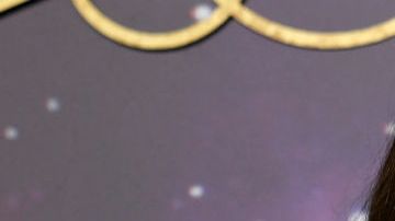 US actor Angelina Jolie poses on the blue carpet on arrival to attend the UK Gala Screening of the film 'Eternals', at the BFI IMAX in London on October 27, 2021. (Photo by Tolga Akmen / AFP) (Photo by TOLGA AKMEN/AFP via Getty Images)