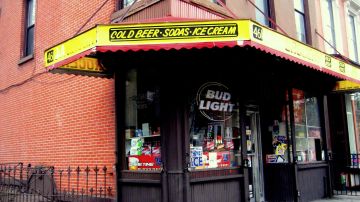 Bodega at at 6th Ave & 10th st, Park Slope.