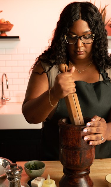 Chef Lyana Blount for RITZ Crackers' Savory Roots