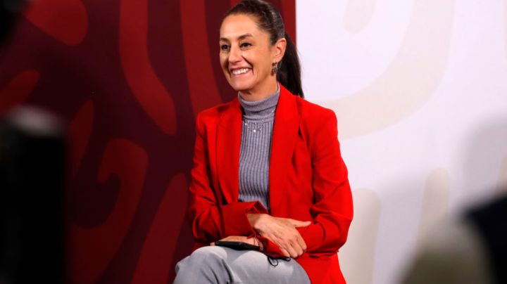 MEXICO CITY, MEXICO - MARCH 10, 2022: Mexico City's Mayor, Claudia Sheinbaum during the Mexican´s President Andres Manuel Lopez Obrador daily morning news conference at the National Palace in Mexico City. On March 10, 2022 in Mexico City, Mexico. (Photo credit should read Luis Barron / Eyepix Group/Future Publishing via Getty Images)
