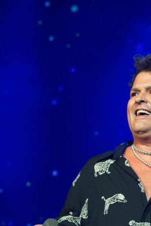 PARIS, FRANCE - JULY 30: Carlos Vives performs at Le Zenith on July 30, 2022 in Paris, France. (Photo by David Wolff-Patrick/Redferns)