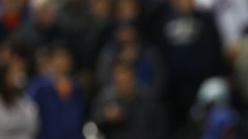 NEW YORK, NEW YORK - OCTOBER 08: Edwin Diaz #39 of the New York Mets delviers during the seventh inning against the San Diego Padres in game two of the Wild Card Series at Citi Field on October 08, 2022 in New York City. (Photo by Elsa/Getty Images)