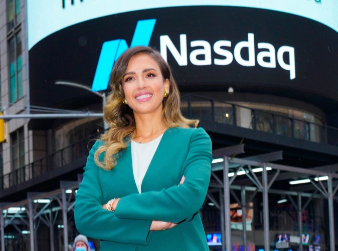 NEW YORK, NEW YORK - MAY 05: Jessica Alba poses in front of NASDAQ headquarters on the day of the IPO of her company Honest on May 05, 2021 in New York City. (Photo by Gotham/GC Images)