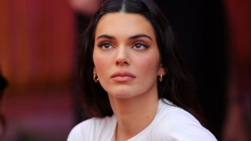 INGLEWOOD, CALIFORNIA - FEBRUARY 13: Model Kendall Jenner attends Super Bowl LVI between the Los Angeles Rams and Cincinnati Bengals at SoFi Stadium on February 13, 2022 in Inglewood, California. (Photo by Kevin C. Cox/Getty Images)