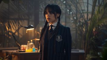 Wednesday. Jenna Ortega as Wednesday Addams in episode 108 of Wednesday in her Nevermore Academy uniform. Cr. Vlad Cioplea/Netflix © 2022
