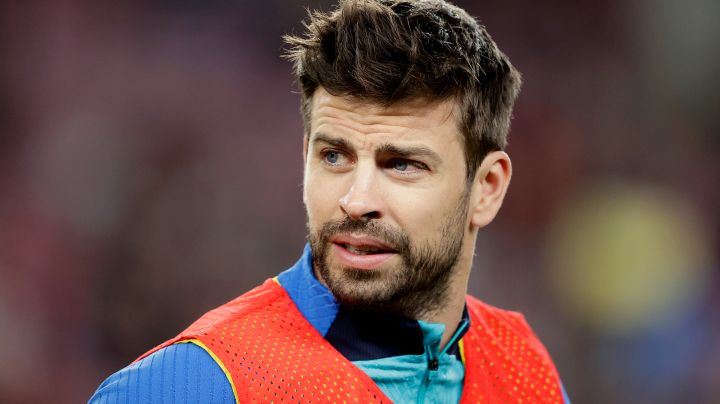 BARCELONA, SPAIN - NOVEMBER 5: Gerard Pique of FC Barcelona during the La Liga Santander match between FC Barcelona v UD Almeria at the Spotify Camp Nou on November 5, 2022 in Barcelona Spain (Photo by David S. Bustamante/Soccrates/Getty Images)