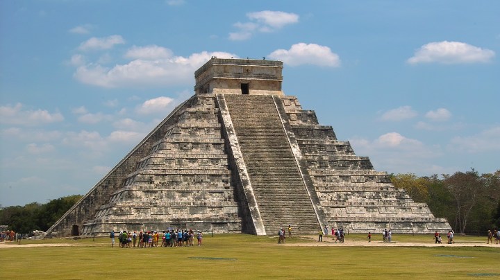 Chichen Itza Pyramid, Yucatan, Mexico