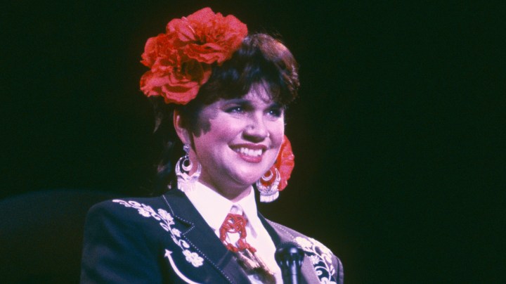 LOS ANGELES, CA - 1988: Singer Linda Ronstadt belts out songs in Spanish from her "Canciones de Mi Padre" album at a 1988 Los Angeles, California, concert. Ronstadt won the 1988 Grammy Award for "Best Mexican-American Performance." (Photo by George Rose/Getty Images)